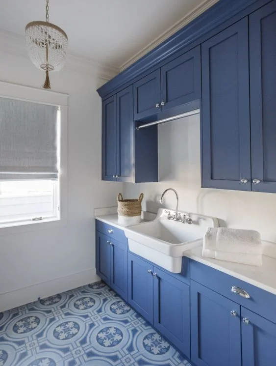 How stunning is the tile in the laundry room…again the designer makes every room so very pretty, without complicating the look..perfection.