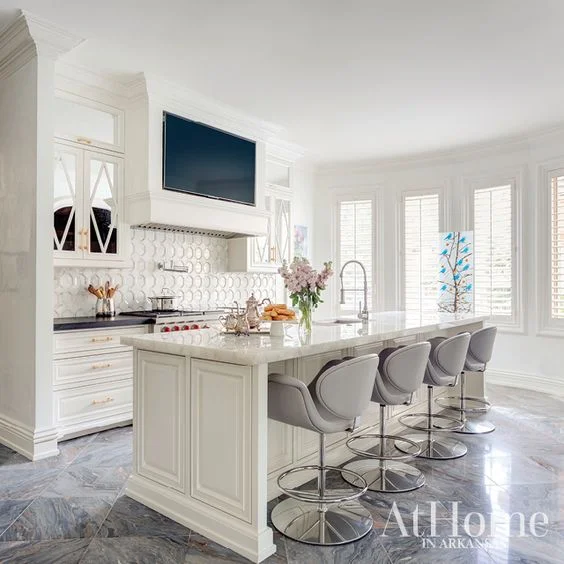 Modern Elegance Via