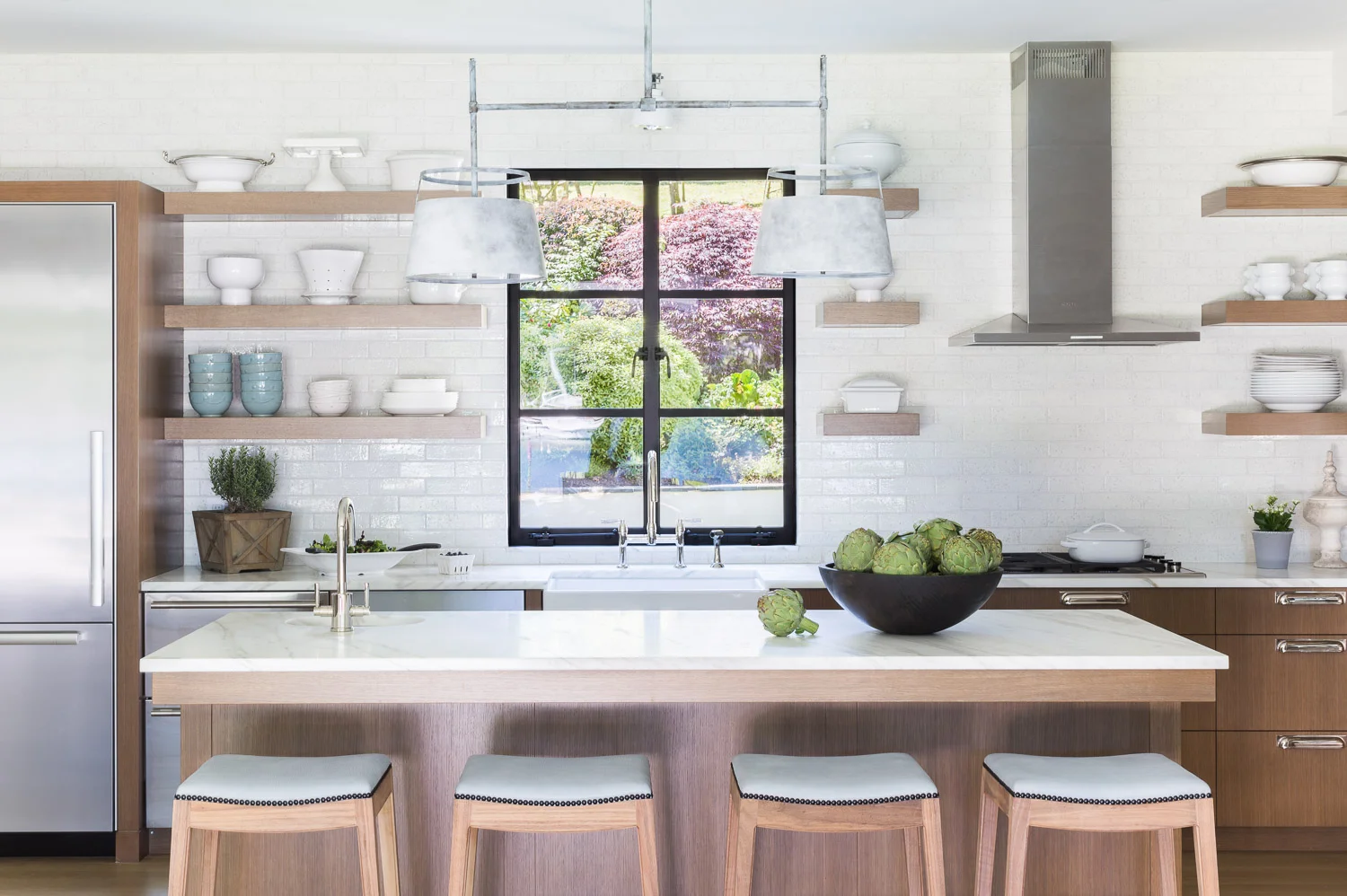 This Designer Created a Bainbridge Island Home that Flows with a Beautiful Timeless Sophistication 20.jpg
