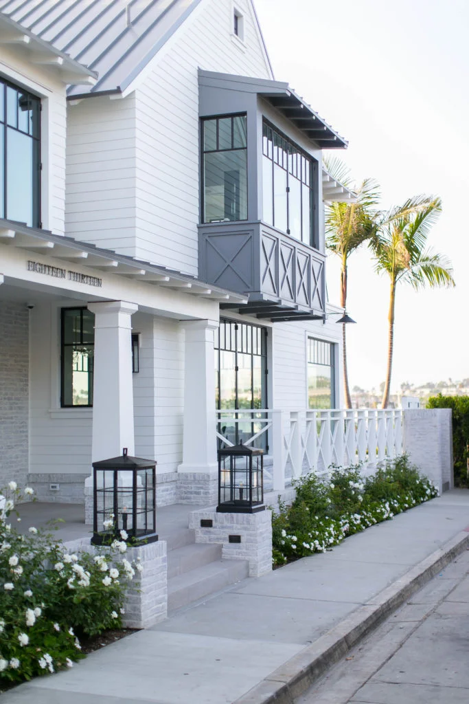 House Tour-Beach House Eye Candy in California 61.jpg
