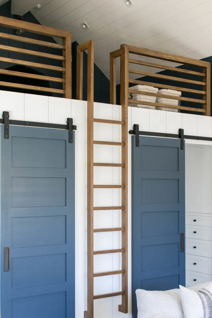 House Tour-Beach House Eye Candy in California 9.jpg
