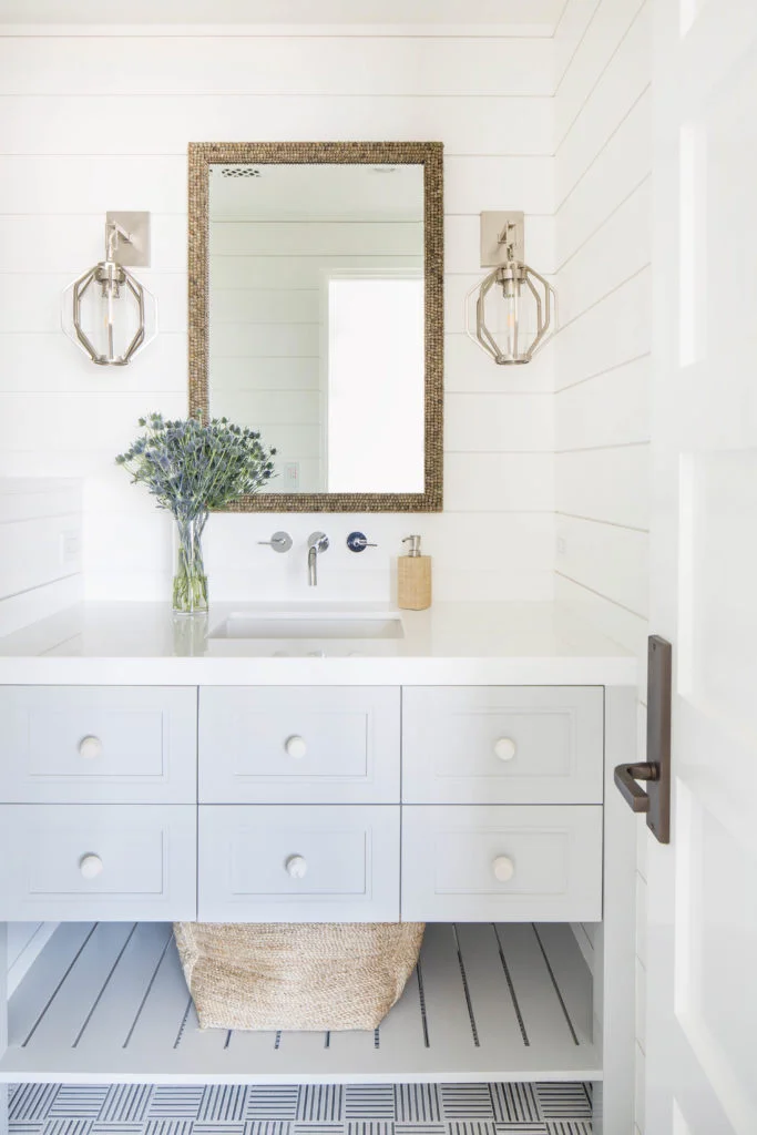 House Tour-Beach House Eye Candy in California 22.jpg