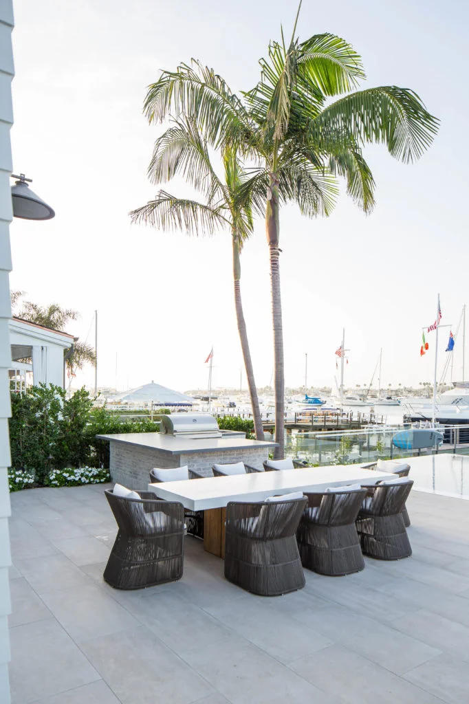 House Tour-Beach House Eye Candy in California 57.jpg