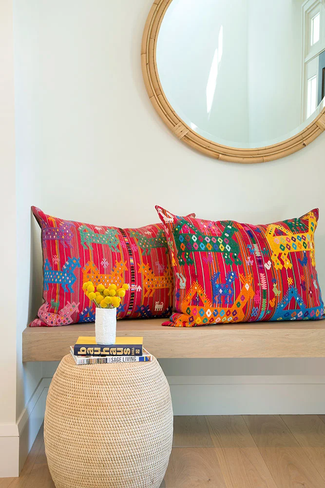 House Tour-Lucy's Simply Nordic Waterfront Home Is So Perfect 4.jpg