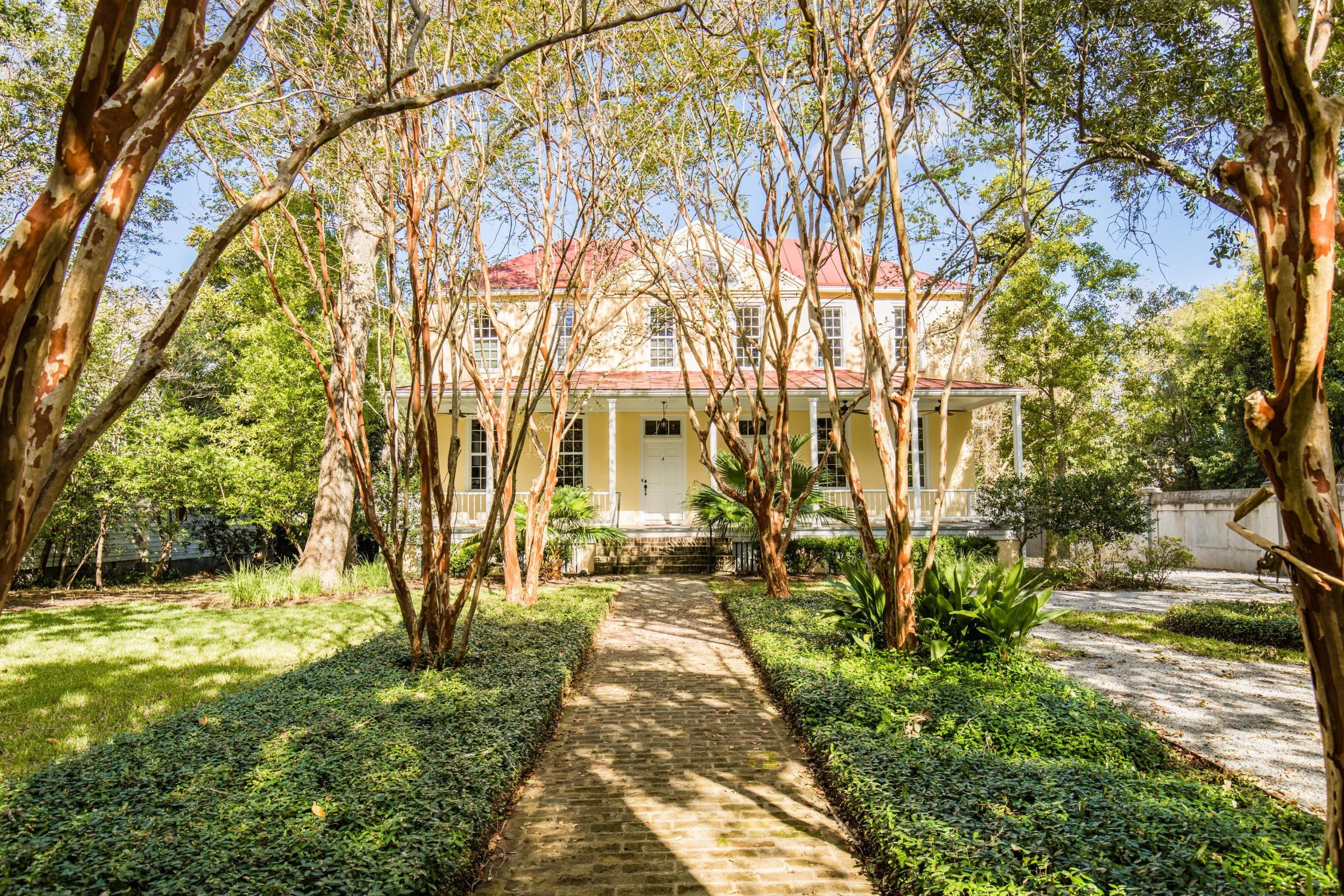 Today's Featured Real Estate 4.jpg