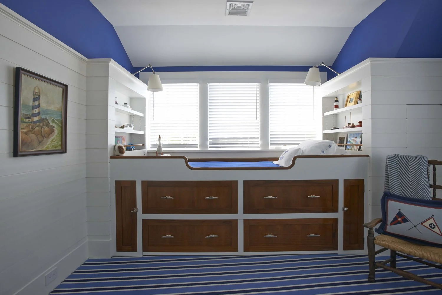House Tour-Oysterman Row 19.jpg