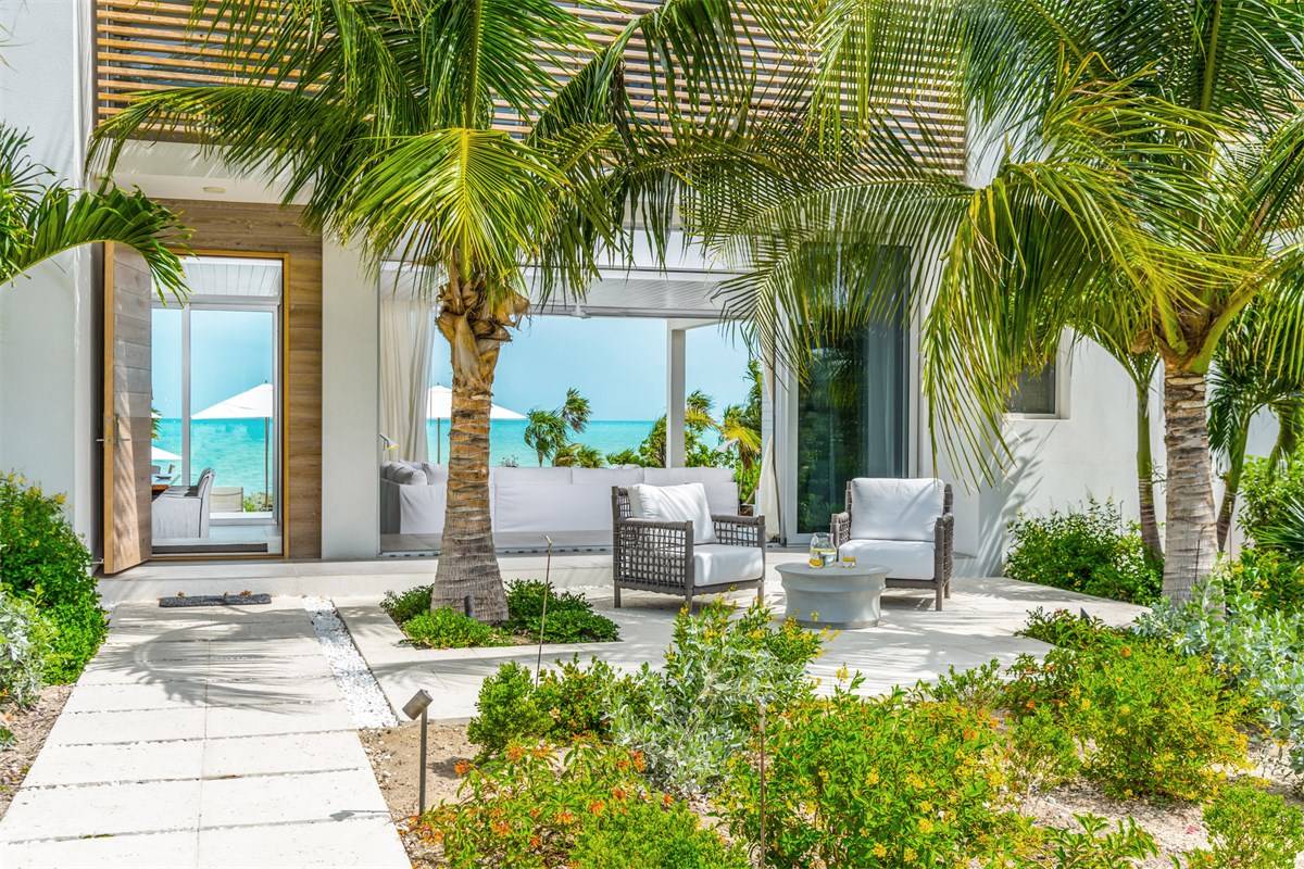 Turks and Caicos Real Estate-Today's Paradise Home 12.jpg