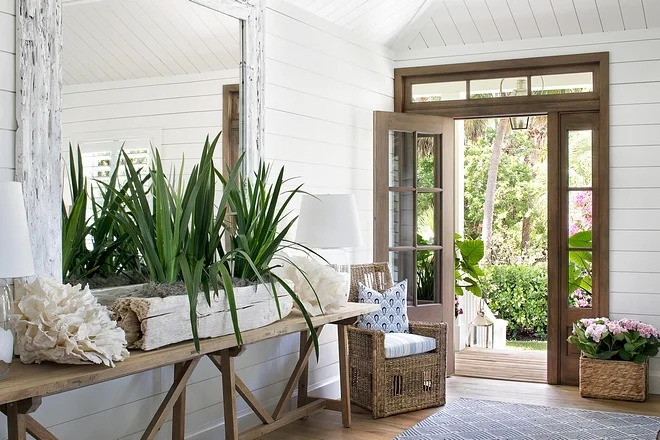 House Tour-The Prettiest Florida Cottage Overlooking the Intercoastal Waterway 4.jpg
