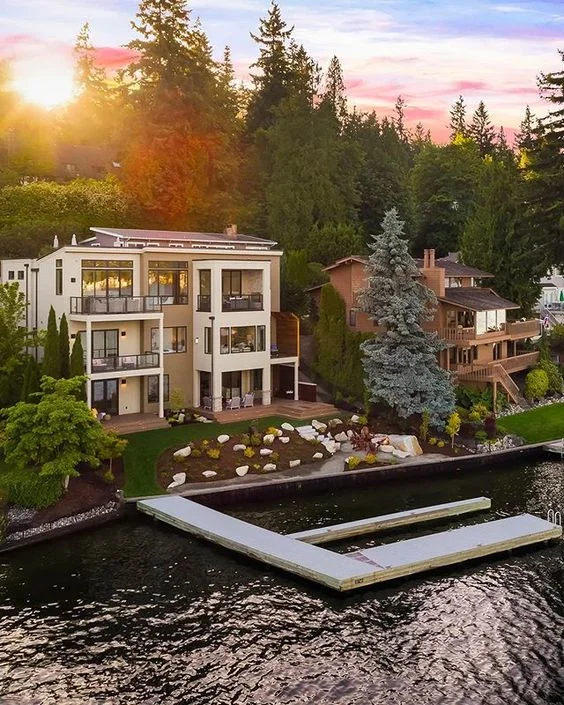 Real Estate-Modern Beauty on Mercer Island, Washington 1.jpg