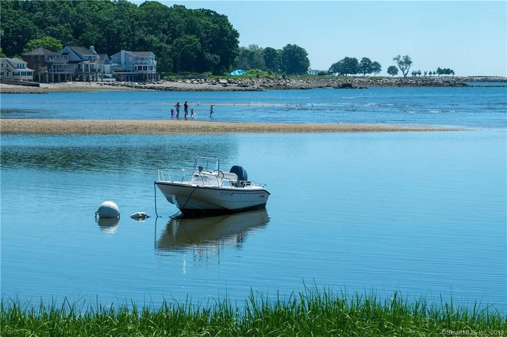 Insta Real Estate 250 Hillspoint Road Westport 12.jpg