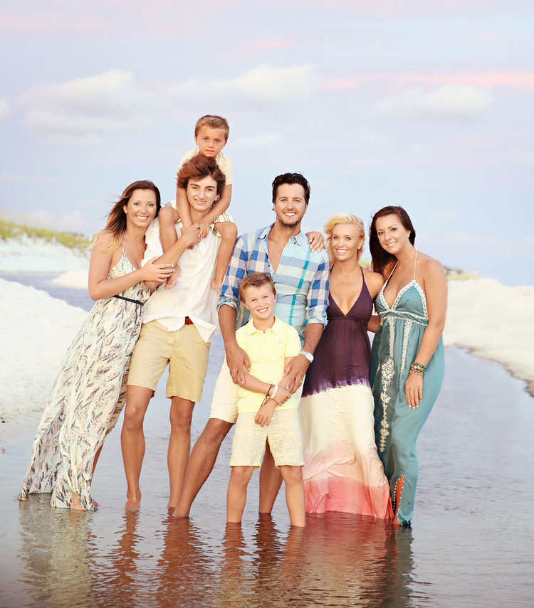 Luke Bryan and family 