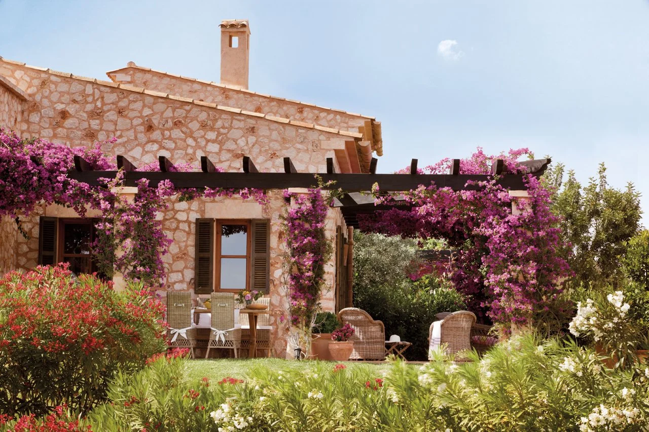 House Tour-The Perfect House on A Perfect Island 2.jpg