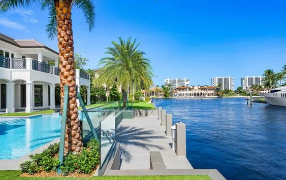 Today's Beach Pretty Houses for Sale 17.jpg