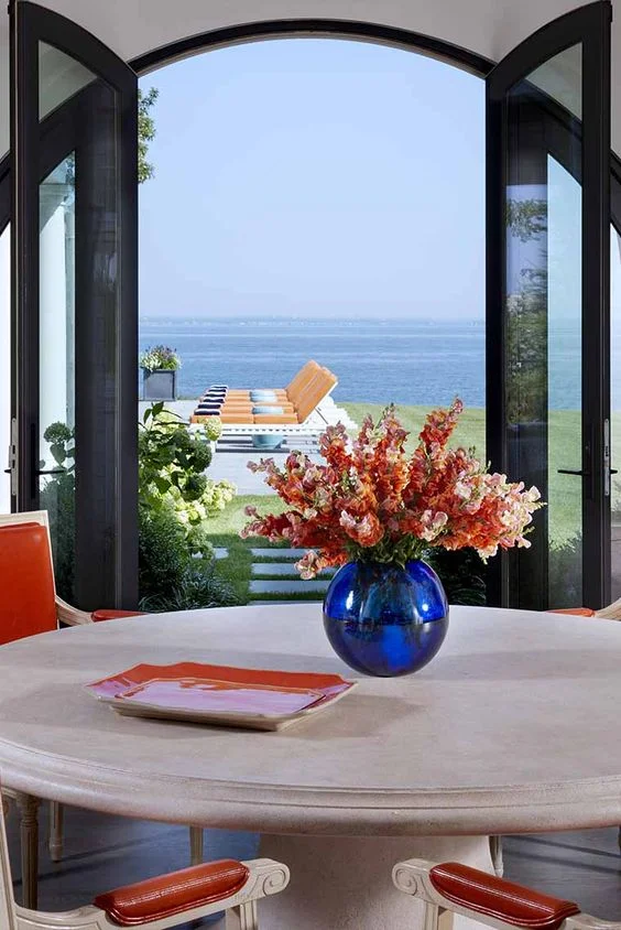 A stunning view to enjoy while dining!