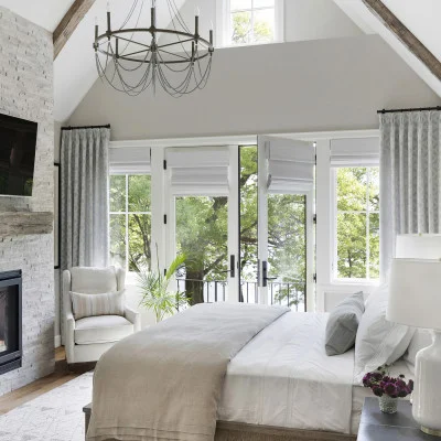 House Tour-Hawk's Cliff 8.jpg