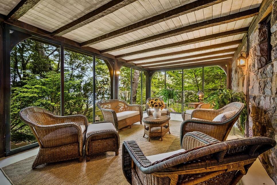 casual sunroom 7.jpeg