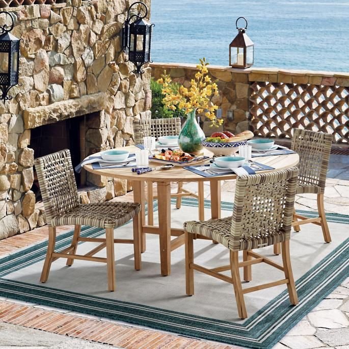 Classic 60 inch Outdoor Round Dining Table