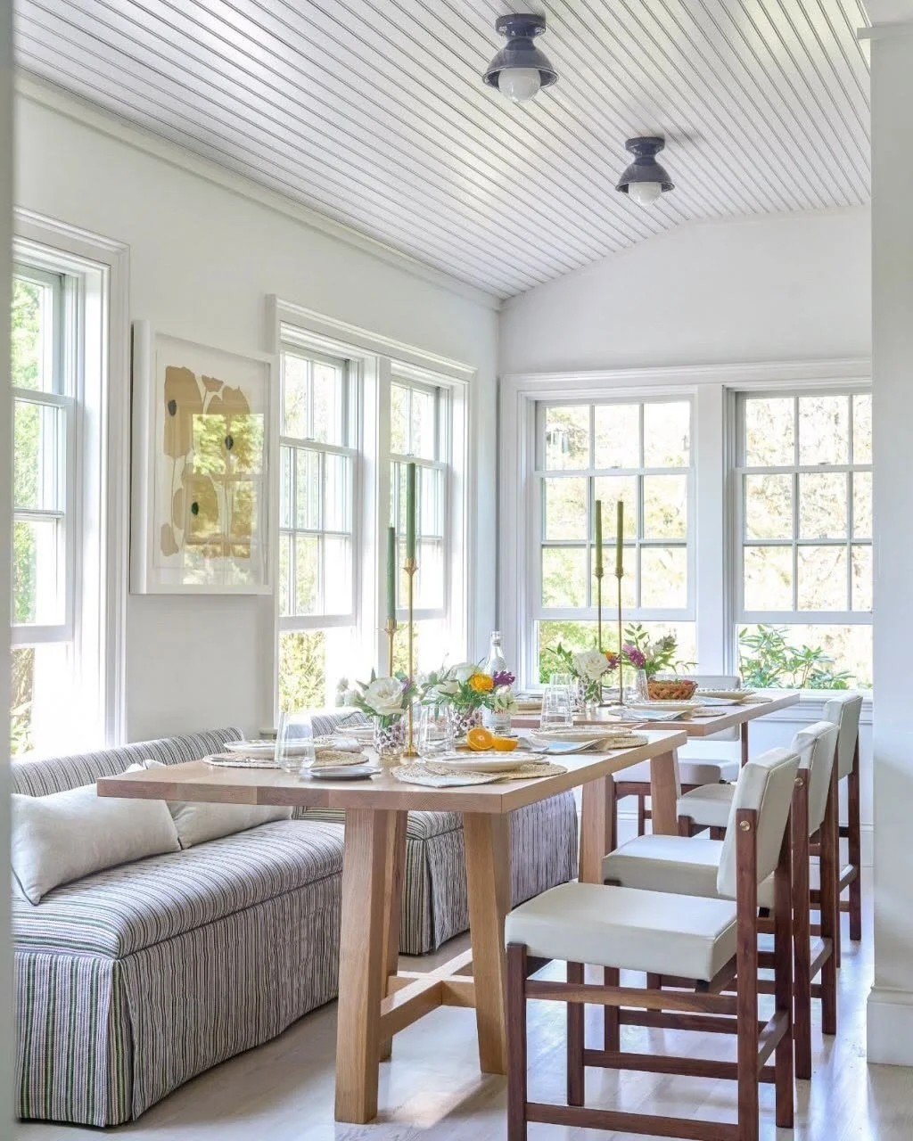 Modern Coastal Breakfast Nook Ideas for Every Home