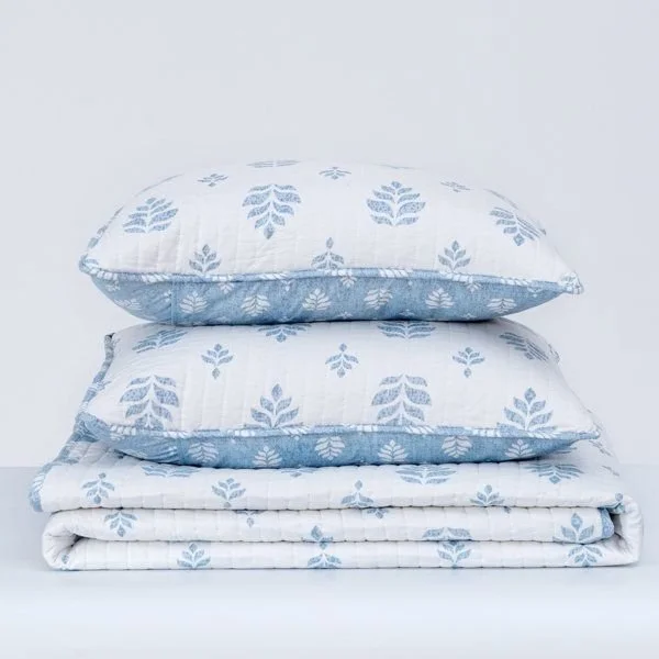 French Floral Reversible Quilt Set.jpg