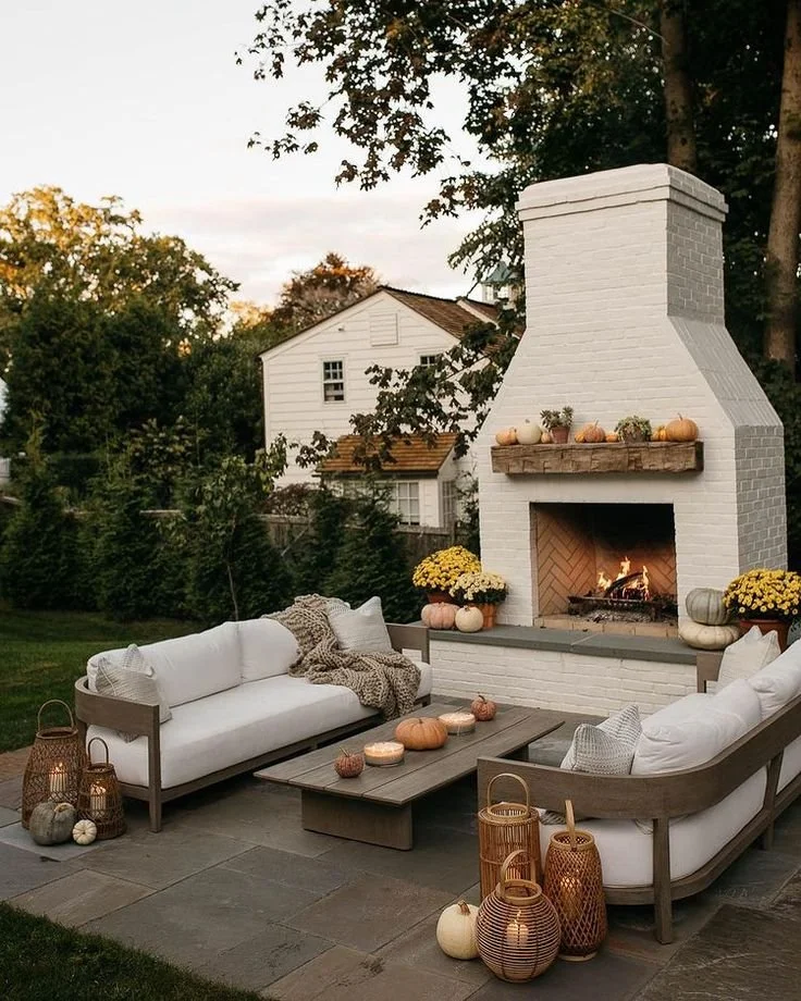 12 Outdoor Fireplace Ideas
