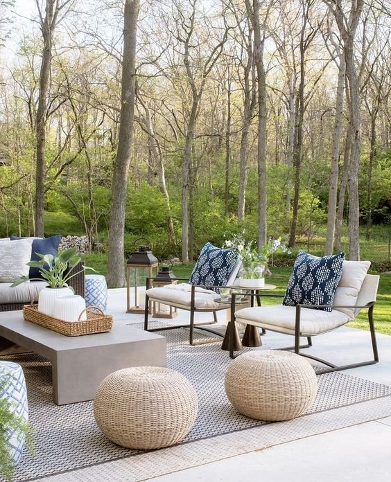 10 Coastal Patio Ideas