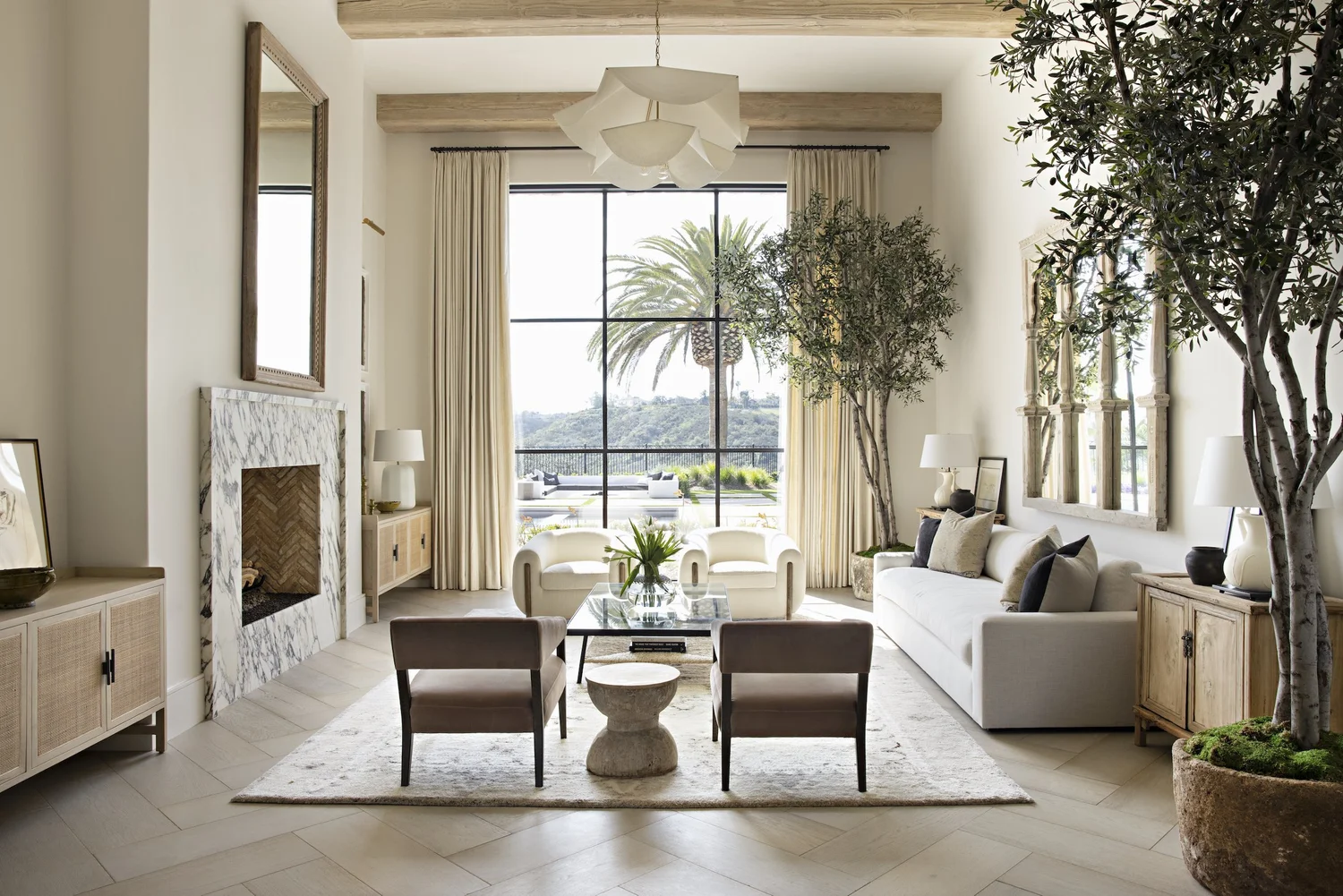 House Tour-The New Modern Mediterranean Home Style