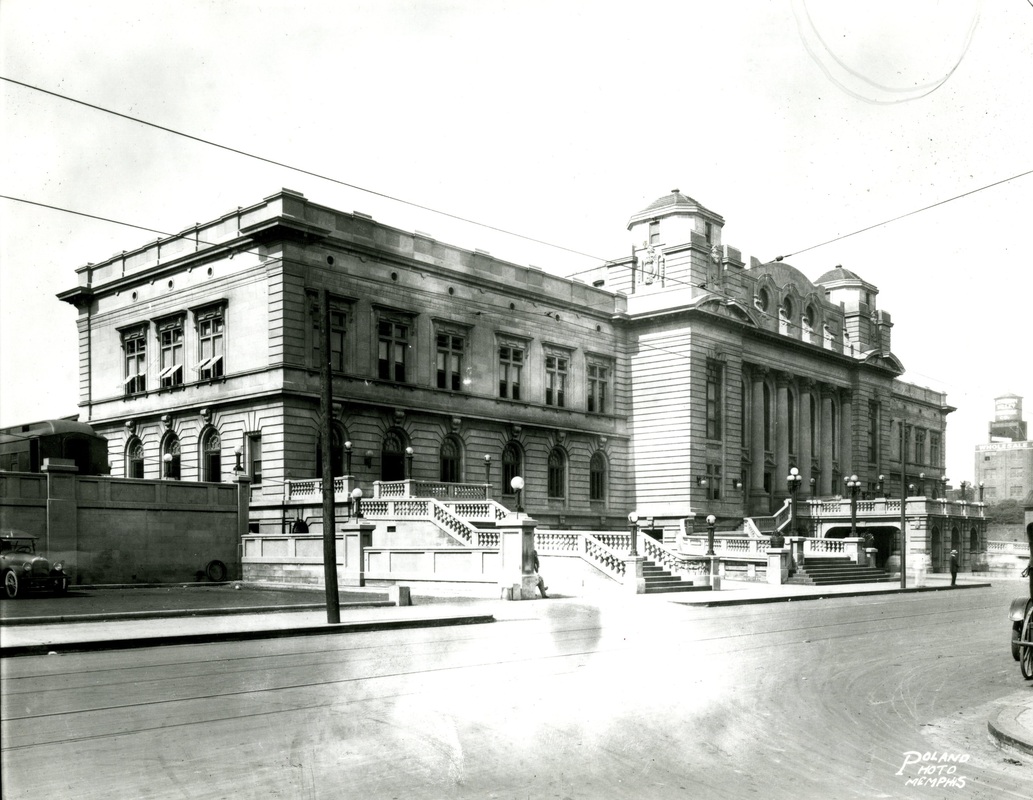 Union Station opens in 1912
