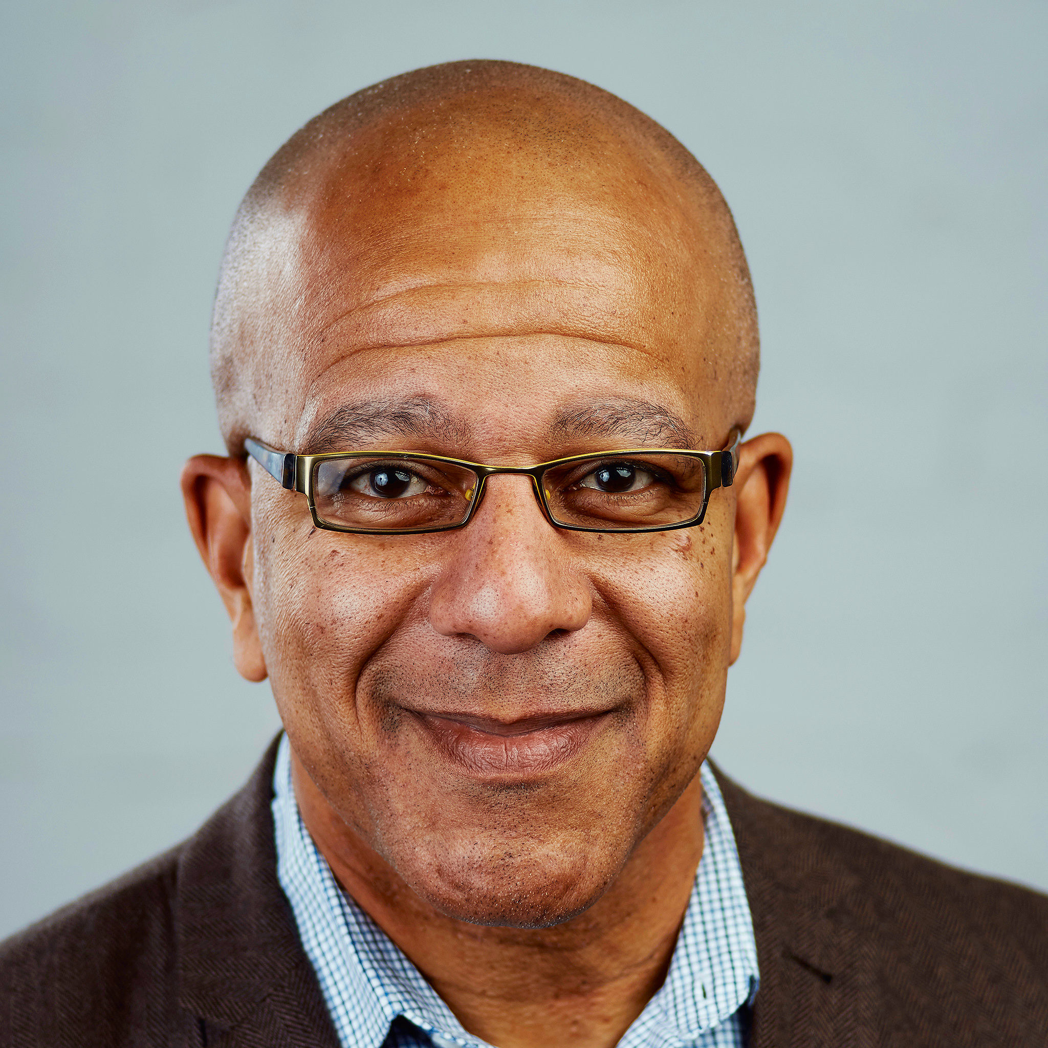Mack Head Shot 1.jpg