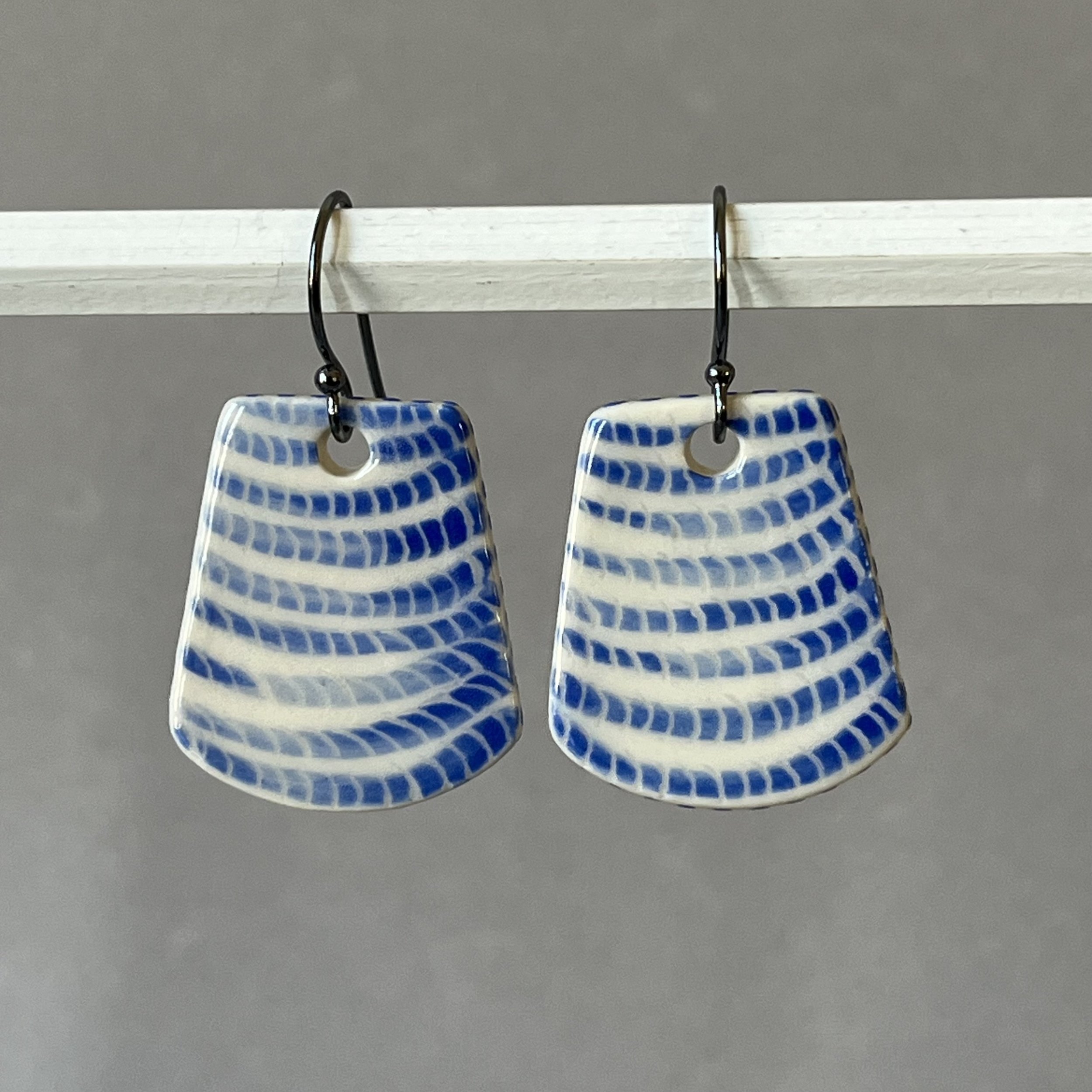 earrings_bluebrushrope_rachelcox.jpg