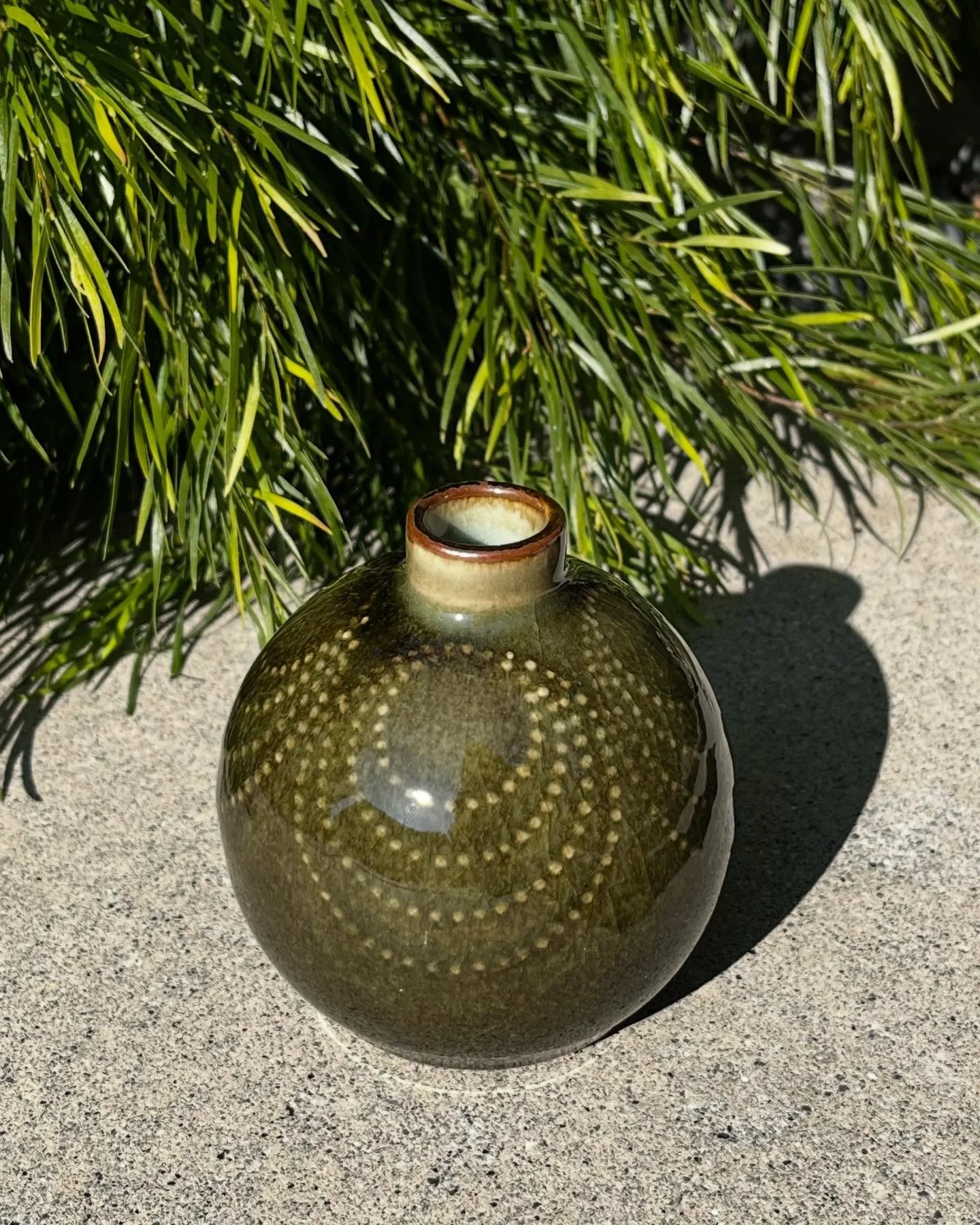 I have new bud vases and more ceramic art for this weekend&rsquo;s Holiday Market at 1890 Bryant! I&rsquo;m excited to return as a guest to Studio 202 to sell my wares alongside the talented @scottjenningsceramics. The Holiday Market features artists