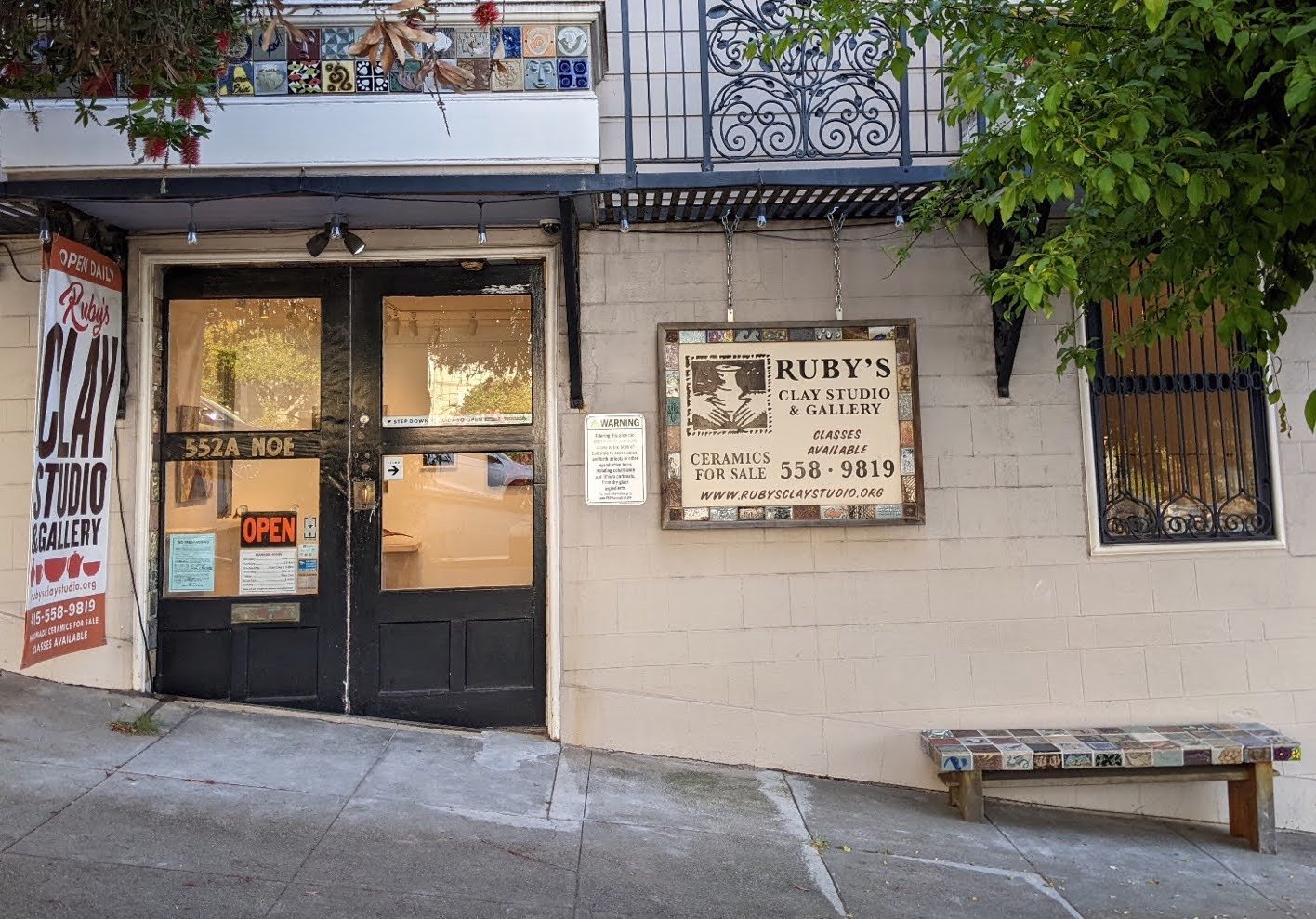 Ruby’s Pop-up Art Market