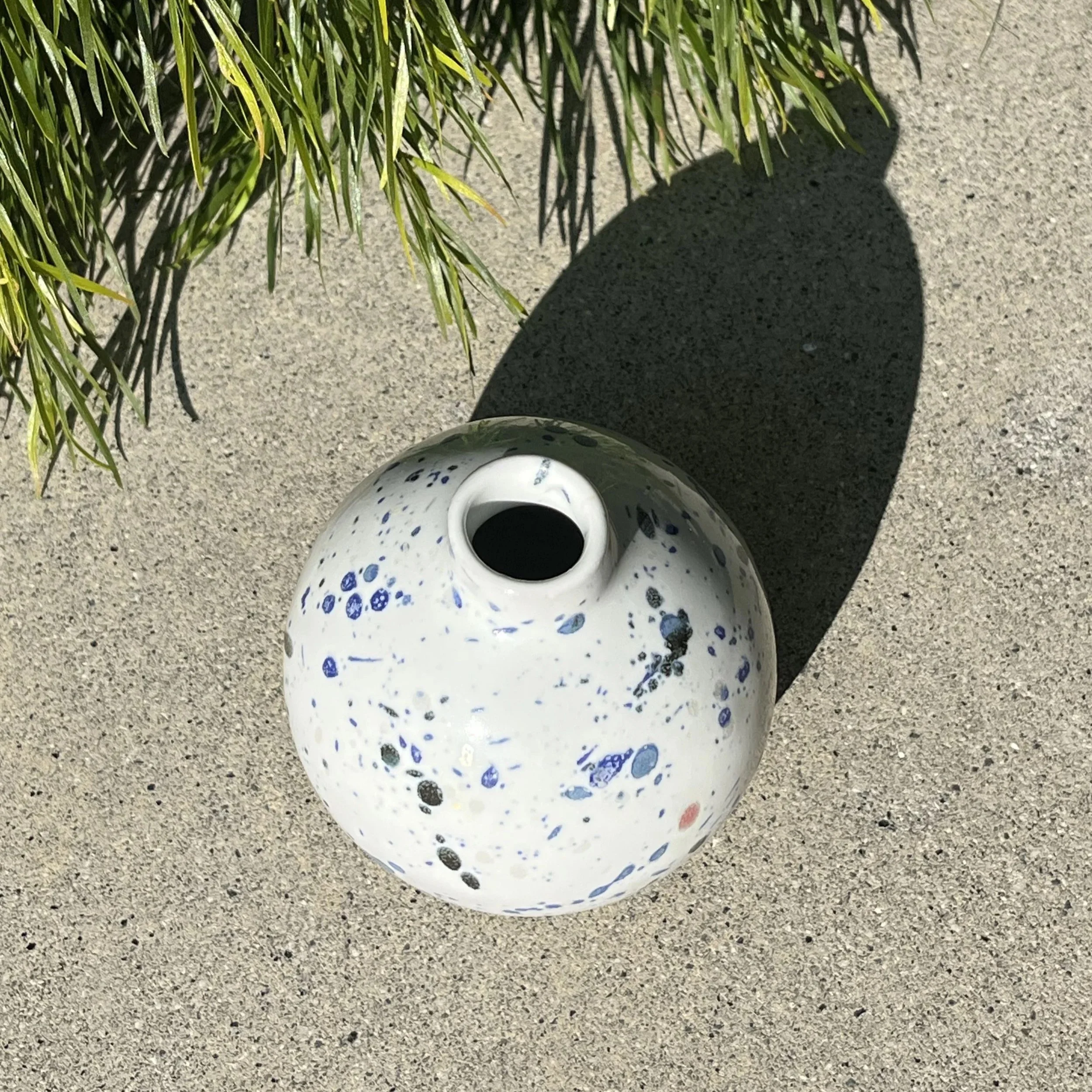 blue-splatter-small-vase-rachel-cox-2.jpg