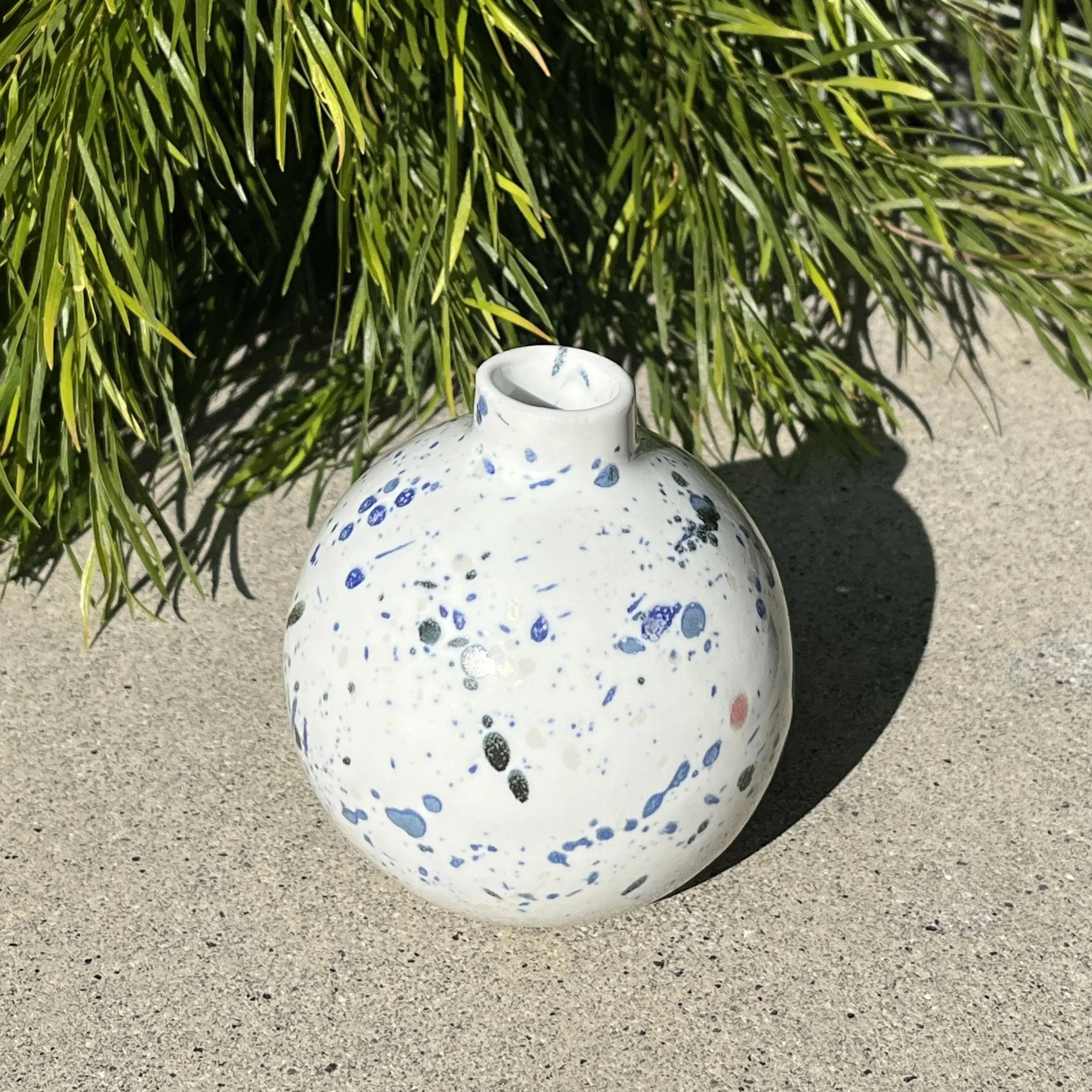blue-splatter-small-vase-rachel-cox-1.jpg