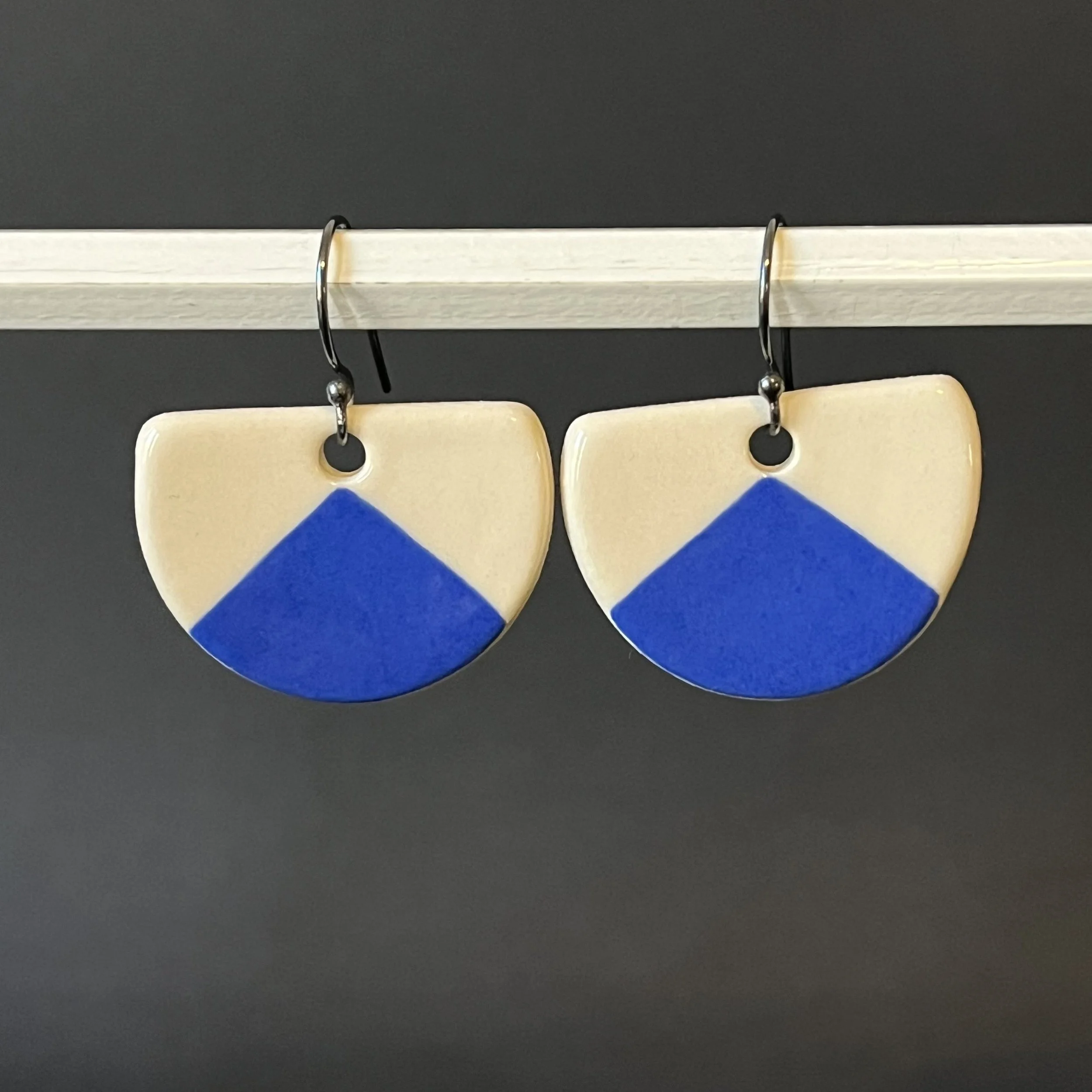 earrings_bluetrianglefan_rachelcox.jpg