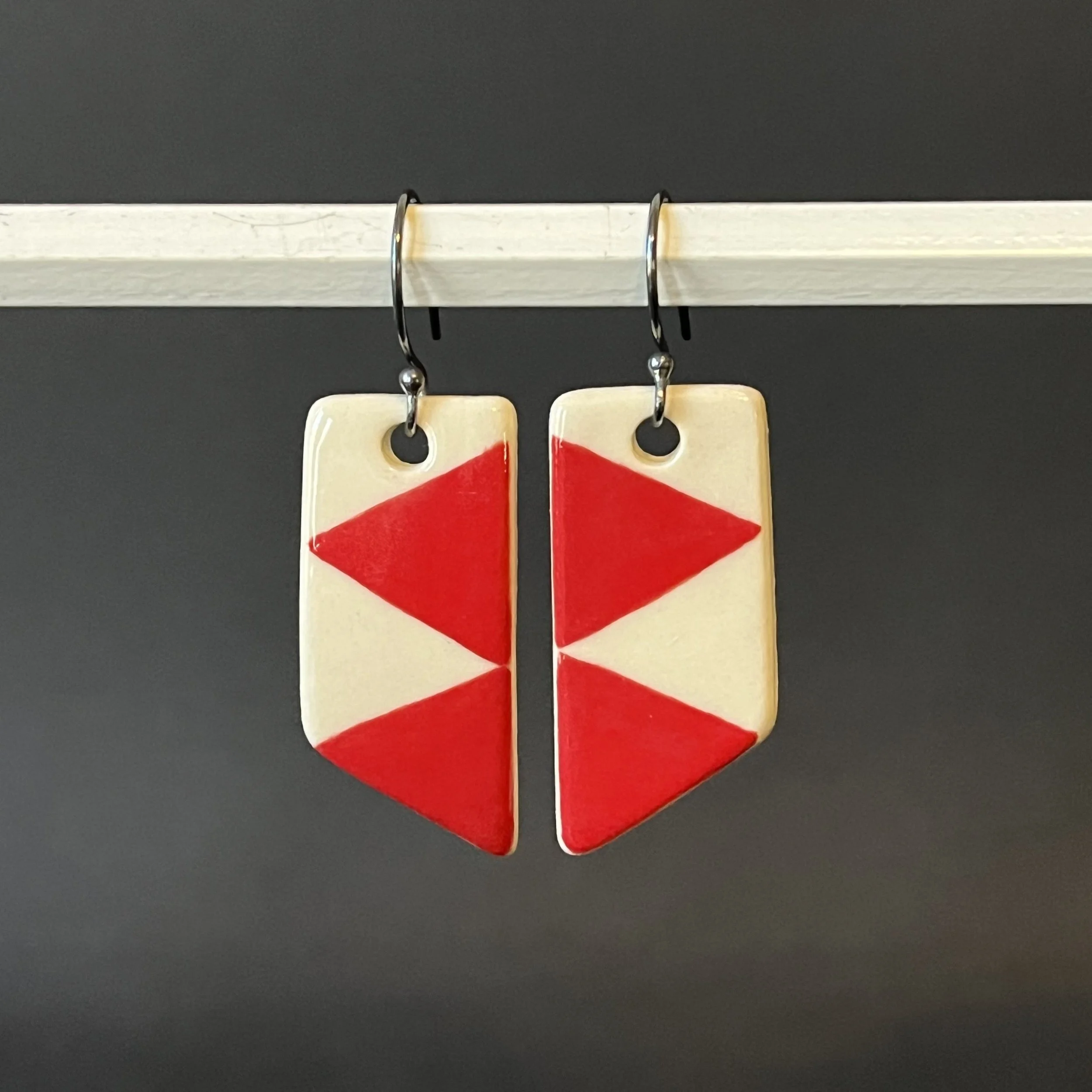 earrings_2redtriangles_rachelcox.jpg