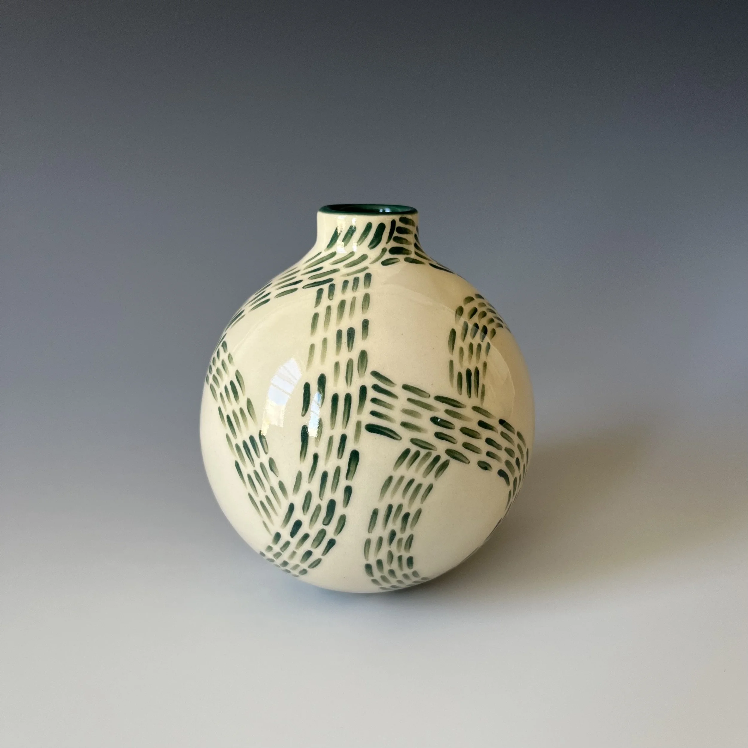 green-streams-small-vase-rachel-cox-2.jpg