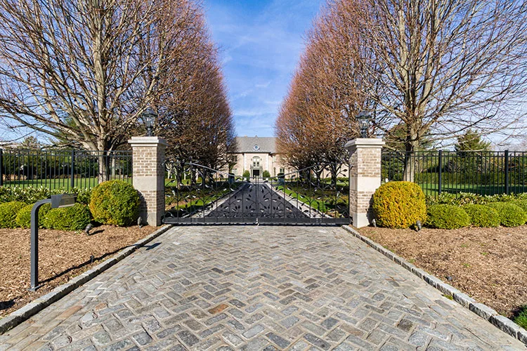 Custom Estate Gates.jpg