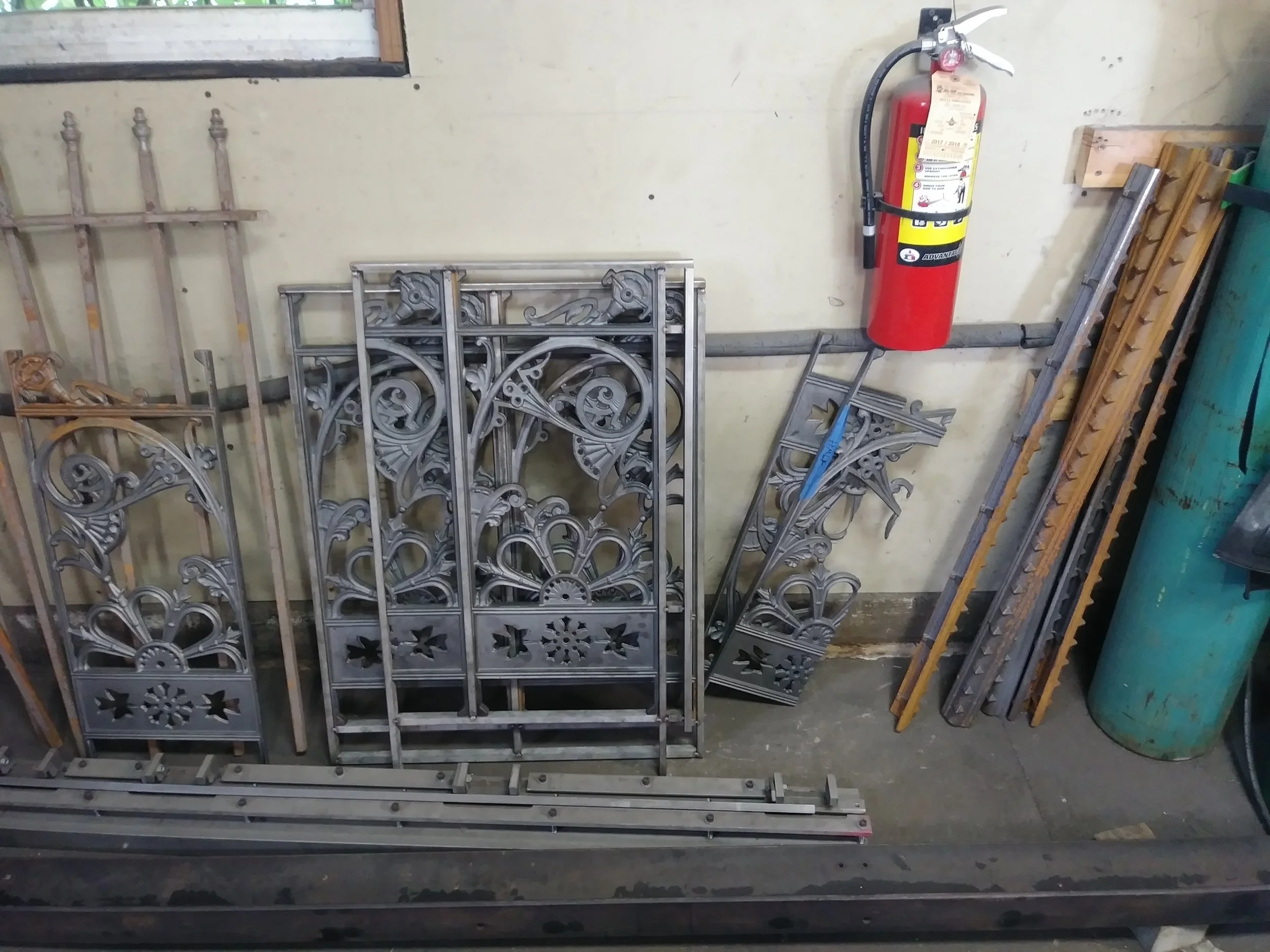 Cast Iron Fencing Panels.jpg