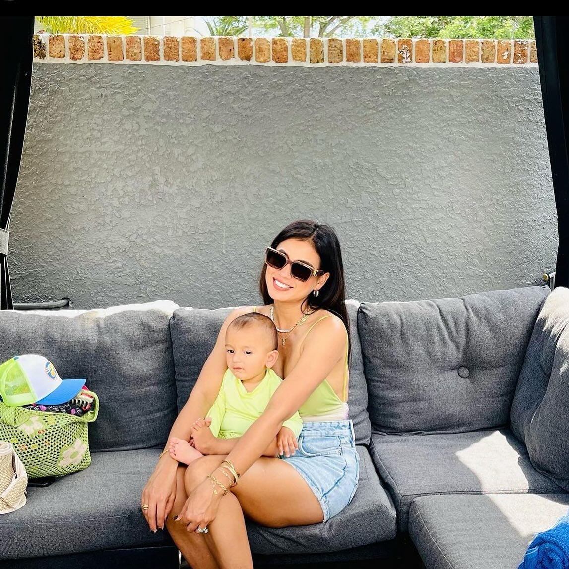 #tbt 🎈That time we had the cutest cabana birthday party with this lil guy👶 #mothersday is right around the corner &amp; we would love to spend the day with you mommas! 

💦 Moms Just Wanna Have Fun Poolside with  @djmiketastic 1PM-5PM

🦞Fresh Lobs