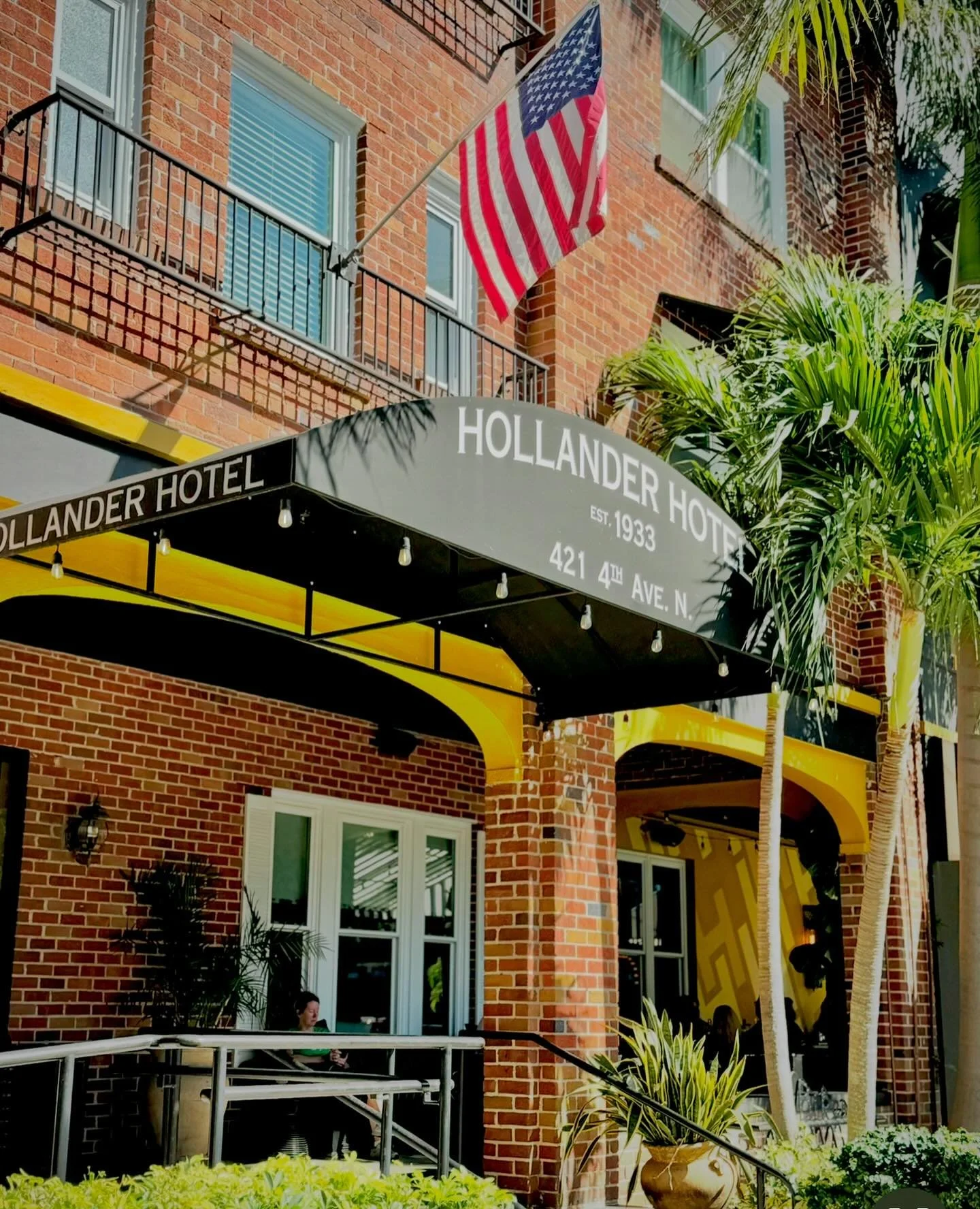 With heartfelt gratitude, we thank you for choosing the Hollander Hotel as your home away from home this Holiday Season. We look forward to making your stay special and filled with warmth and joy. Welcome! ✨🎄🍾🕎🐬🌴