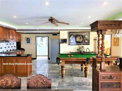 thailand-property-for-sale; property-for-sale-in-pattaya-thailand; buy-apartment-in-pattaya; grand-view; grand-view-condo; baan-amphur;