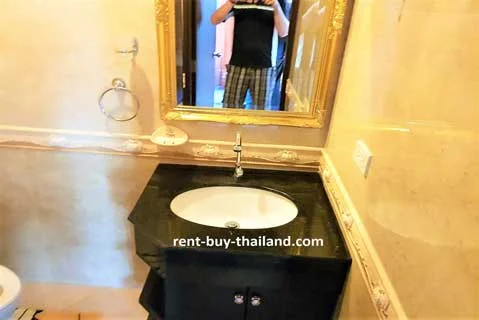 Buy apartment Pratumnak