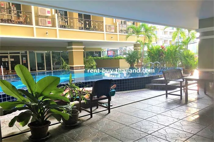 Siam Oriental Twins Pool Area