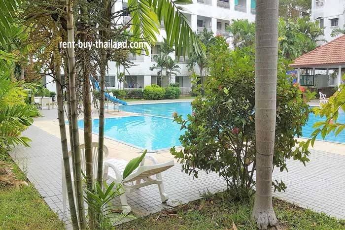 Baan Suan Lalana Swimming Area