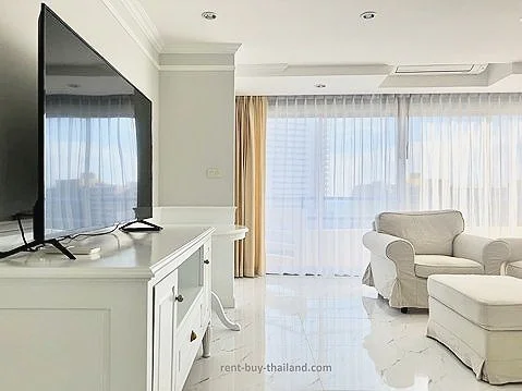 Peak Condo - Floor 5