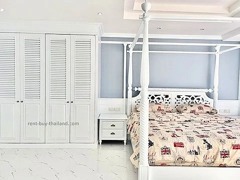 Peak Condominium - Floor 5