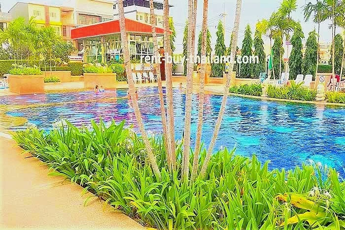 Jomtien Beach Condominium - S Buildings