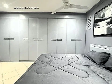 2-bed-condo-with-owner-finance