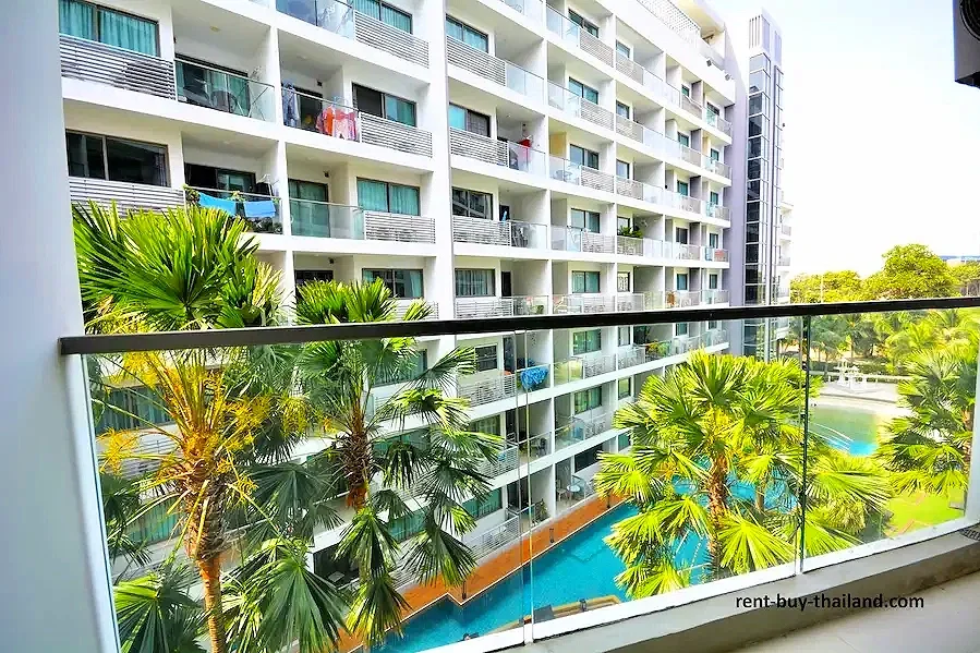 pool-view-condo-jomtien