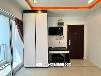 corner-studio-condo-pratumnak